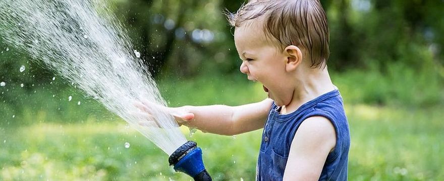 Upał i dziecko: Rodzice zapominają o TYCH 5 sprawach!